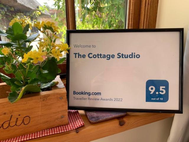 וול The Cottage Studio מראה חיצוני תמונה